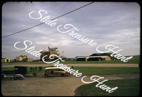Aircraft taking off air - off, base