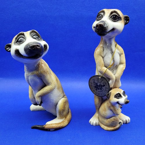 Danbury mint figurine - danbury, meerkats