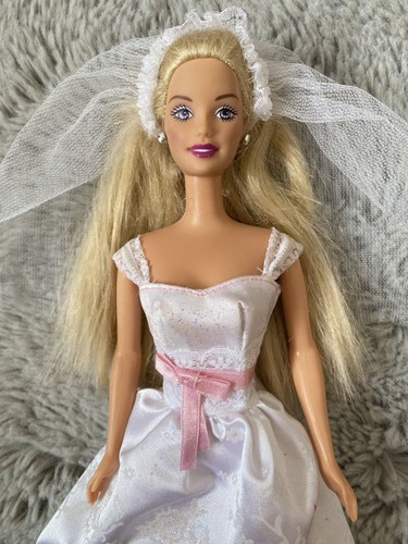 Barbie vintage doll movie - , star