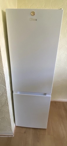 Midea fridge freezer - midea,