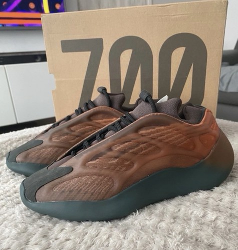 Yeezy 700 sneakers - yeezy, v3