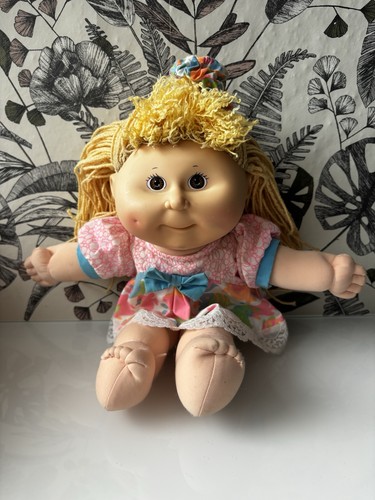 Hasbro 1990s cabbage patch - cabbage,