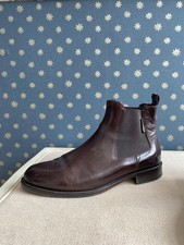 russell and bromley chelsea