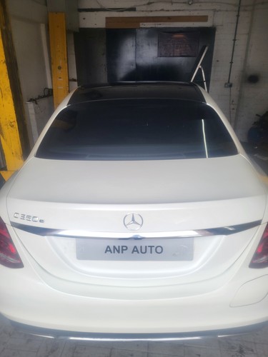 Mercedes class w205 c350e - mercedes,