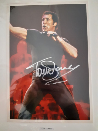 Tom jones signed photo - jones,