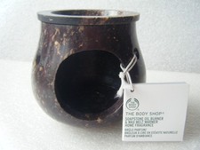 THE BODY SHOP " NATURAL