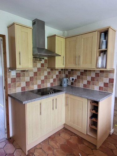 Used kitchen units worktops - used,
