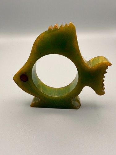 Antique bakelite napkin ring - napkin,