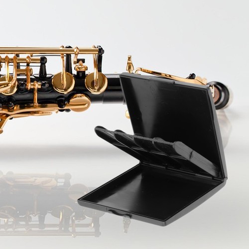 Plastic saxophone reeds - reeds, case