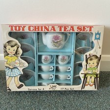 Vintage childrens 17 piece
