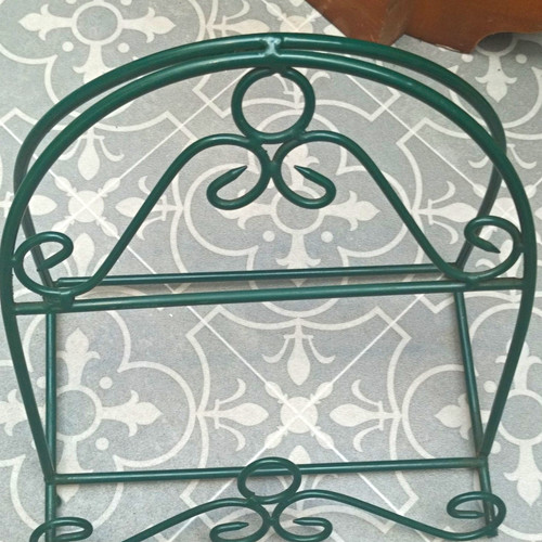Hands free green - metal, wire