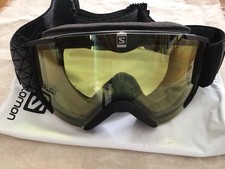Salomon Ski Goggles With Yellow Tint Lens & Soft Bag