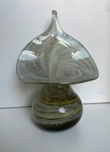 Vintage alum bay green art - vintage,
