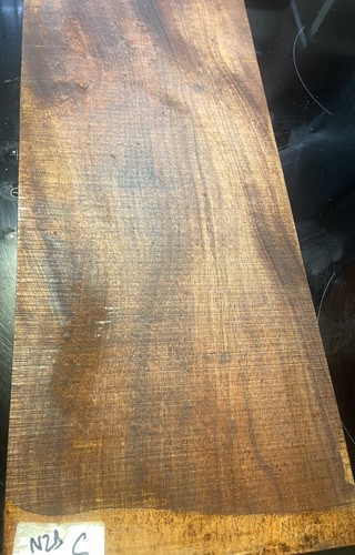Tasmanian blackwood guitar - blackwood, --guitar