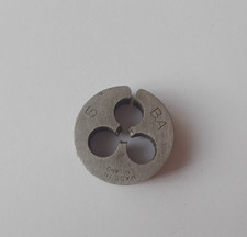 STUART TURNER & OTHER MODEL LIVE STEAM ENGINE  5 BA SPILT DIE