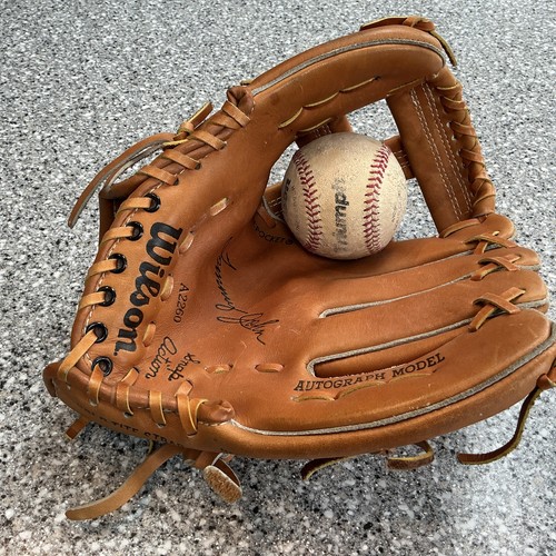 Wilson baseball glove tommy - wilson,