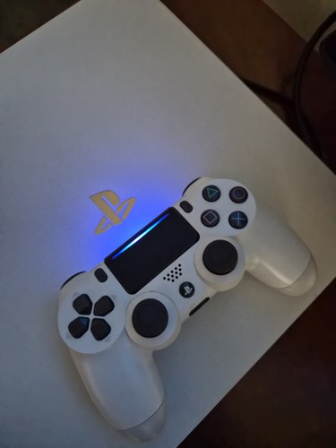 Sony playstation pro - 4,