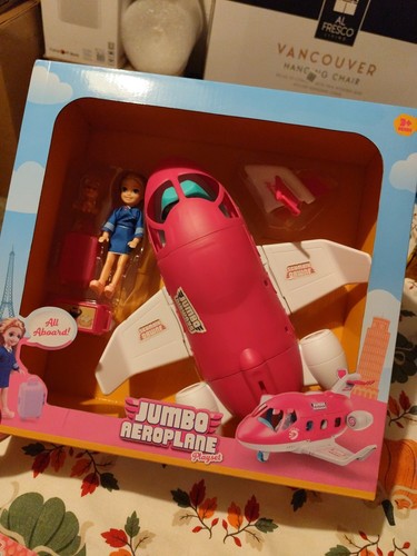 Jumbo aeroplane doll playset - jumbo,