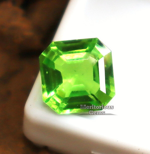 Radiant cut green peridot - radiant,