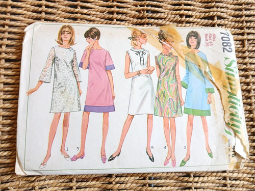 Vintage 1960s simplicity - 1960s,