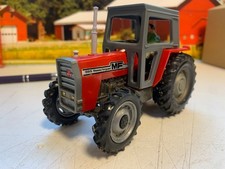 BRITAINS.1:32.FARM.MASSEY