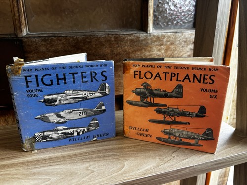 Vintage wwii aircraft books - vintage,