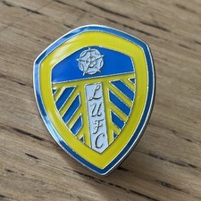 LEEDS UTD REPLICA BADGE BRAND NEW.. UNOFFICIAL