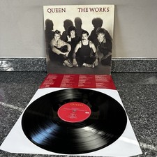 LP VINYL RECORD QUEEN ALBUM