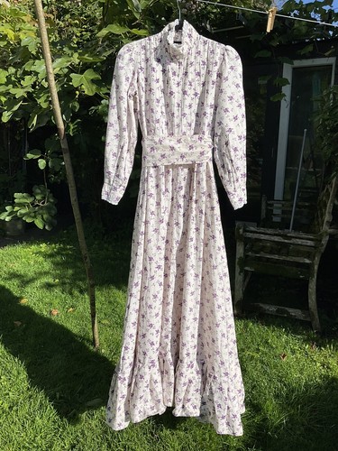 1970s rare laura ashley dress - rare,