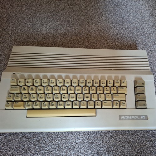 Commodore 64c computer - commodore,