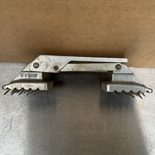 Heavy Duty Carpet Grip Floor Panel Lifter with Spikes used
