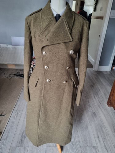 Rare artillery wo2 women - v.,