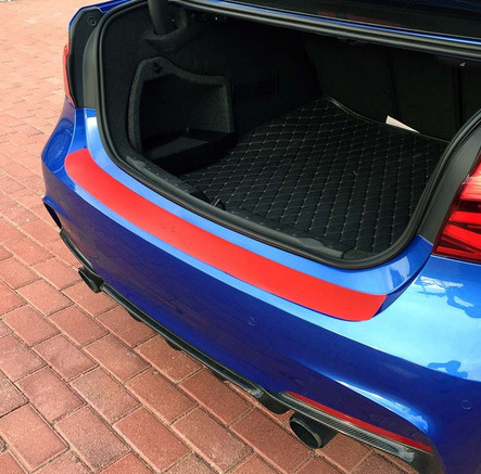 Red carbon fibre boot sill - 3d,