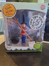 JULIA DONALDSON ROOM ON THE