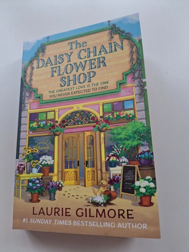 The daisy chain flower - daisy,
