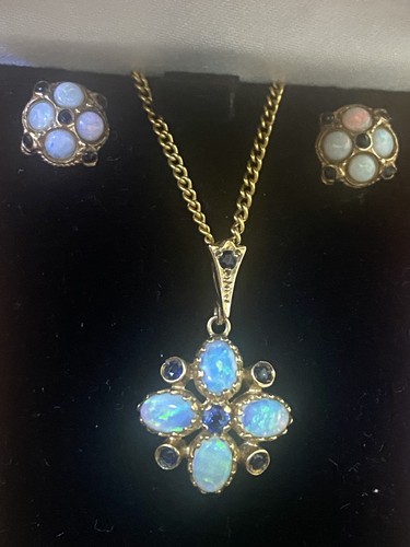 Stunning vintage 1993 antique - stunning,