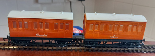 Hornby thomas the tank - thomas, annie