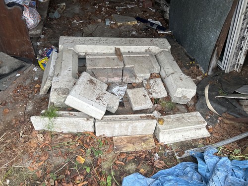 Sandstone limestone tudor - sandstone/limestone,