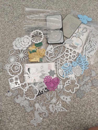 Sizzix mini die cutters - sizzix,