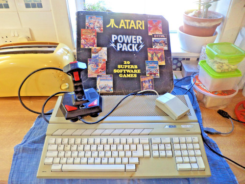 Vintage atari 520stfm computer - vintage,