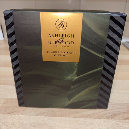 Ashleigh burwood gift set - &,