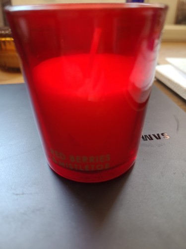 Scented candle red - scented, 'red