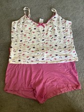 Ladies Pink And White Pyjamas Large