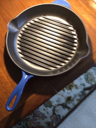 Creuset cast iron - creuset, blue