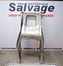 YAMAHA YZF R1M 2016:SWINGARM