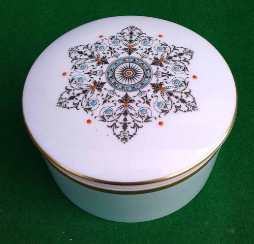 Large royal worcester trinket - royal,