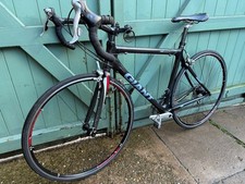 Giant TCR Composite Series Carbon Road Race Bike, (can lift it with one finger)