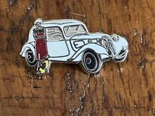 a PINS PIN CAR CAR CITROEN TRACTION