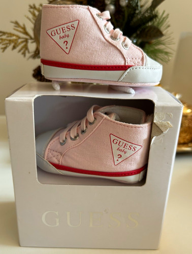 Guess baby pink - guess,