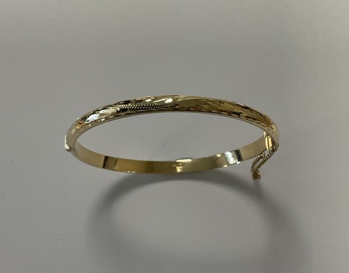 9ct 375 gold - gold, bangle